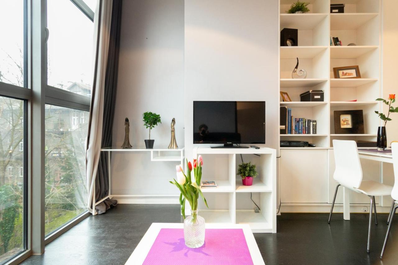 Secret Charm Fully Equipped Apt With Balcony Krakow Dış mekan fotoğraf